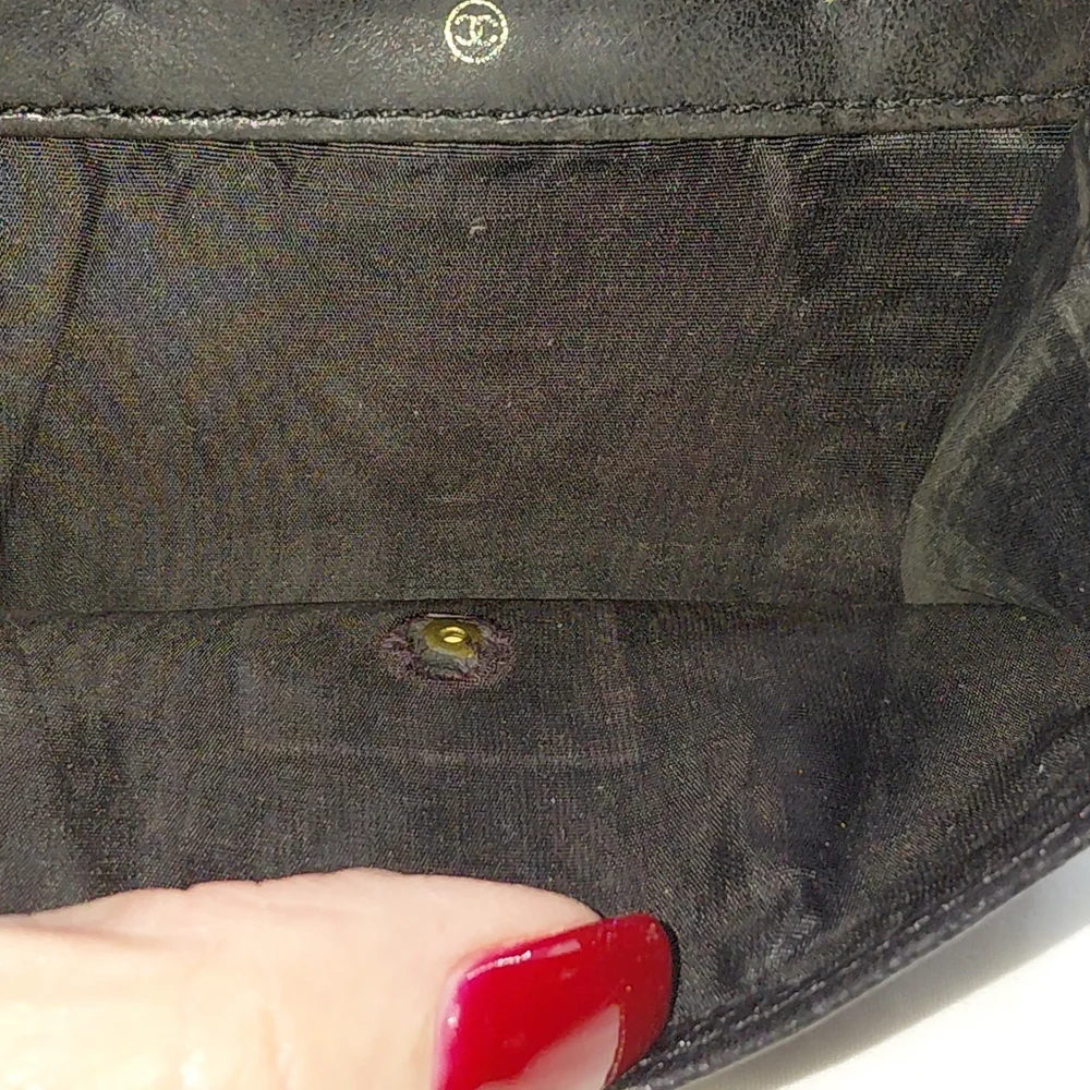 Vintage Chanel Black Caviar Leather Bifold Wallet